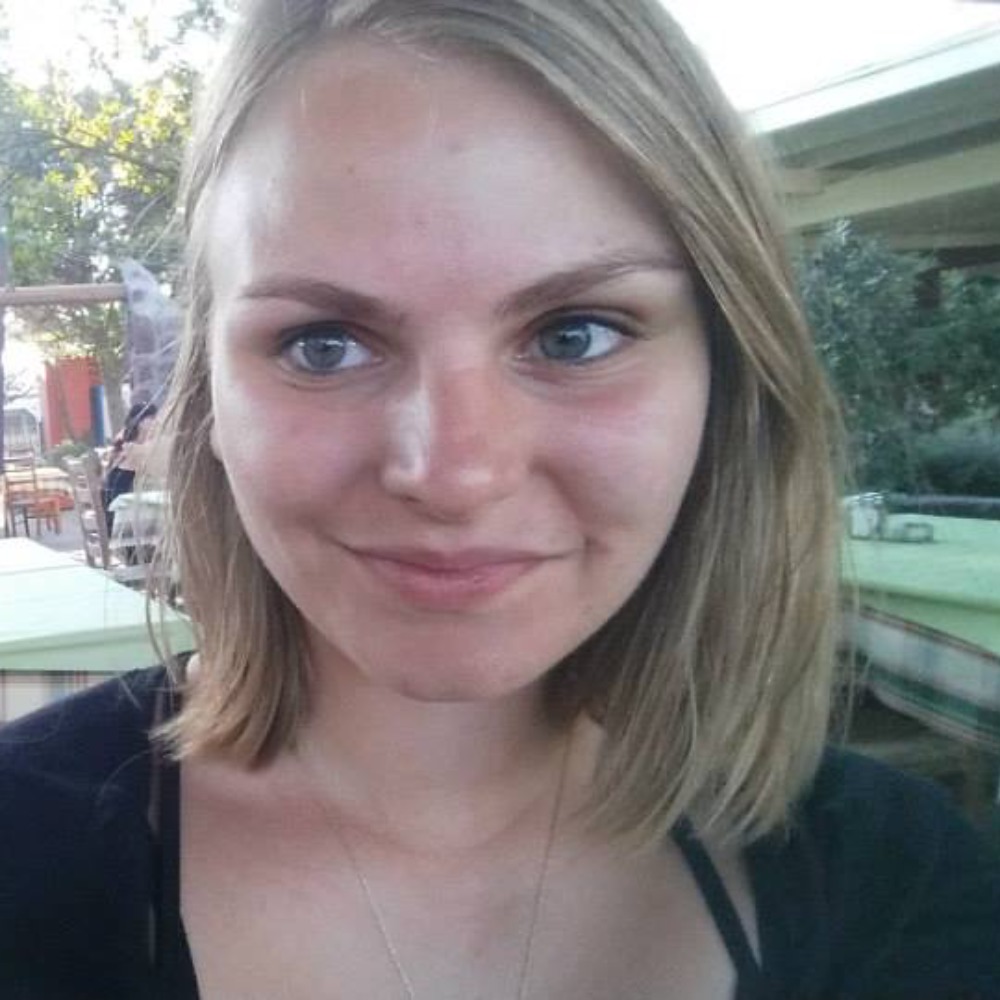 Meet your Posher, Ellana